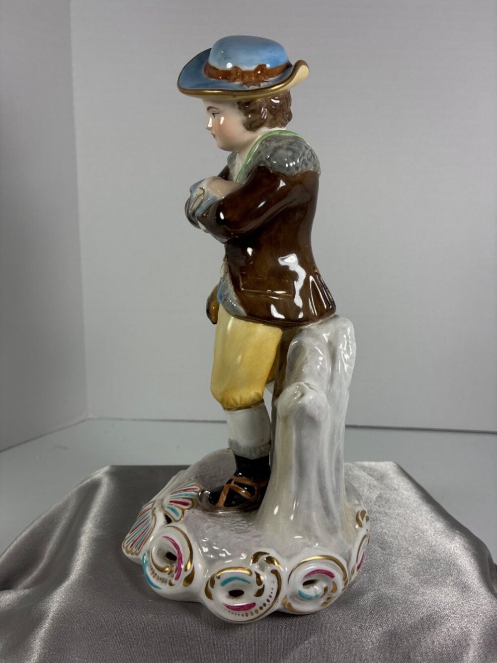 Vintage Winterling Germany Gentleman Figurine Brown Coat Rococo Porcelain Figure - Picture 5 of 14